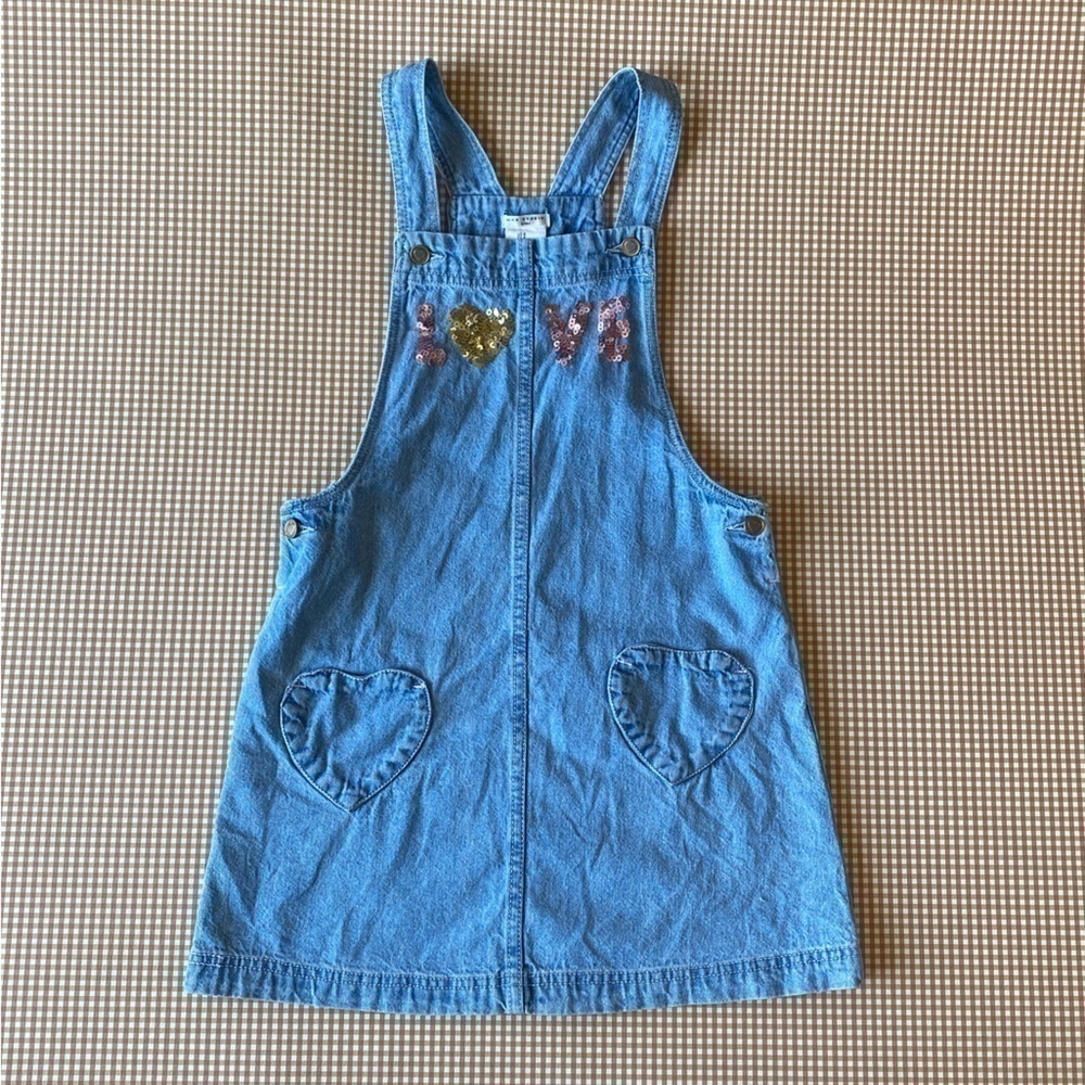 Max Studio Kids Overall Denim Dress W/Heart Pockets. Size 8